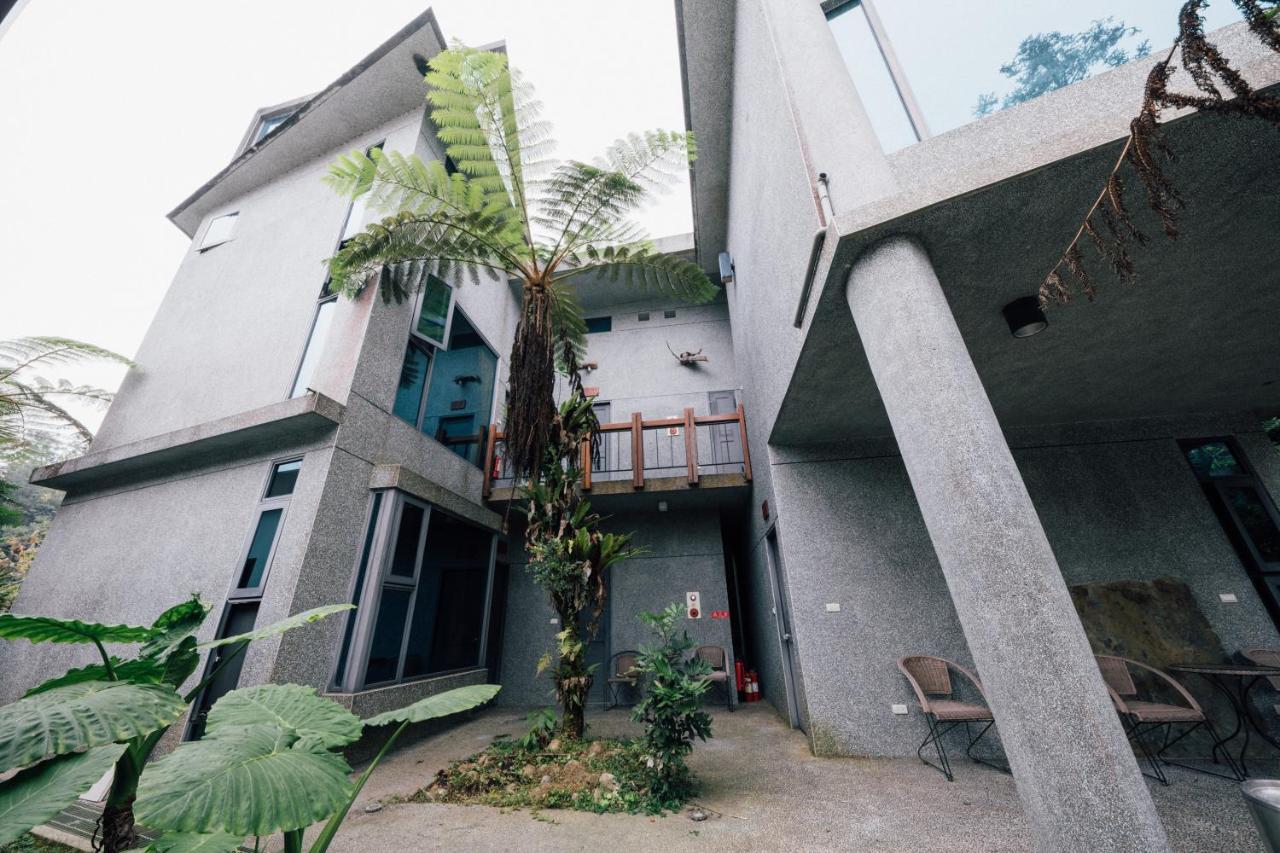 Villa Long Yun Leisure Farm à Fenchihu Extérieur photo